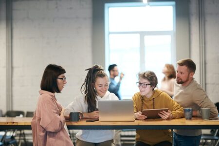 Image d’illustration de l'article Comment avoir confiance en soi au travail : le guide concret pour dirigeants et managers